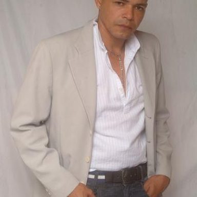 Luciano Moreno photo 10