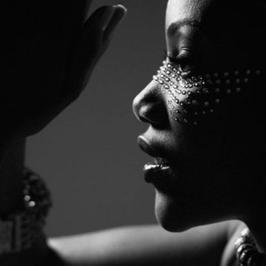 Lulu James