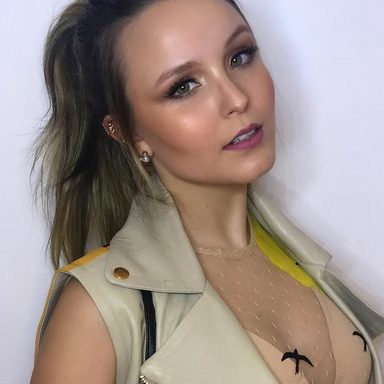 Larissa Manoela photo 174
