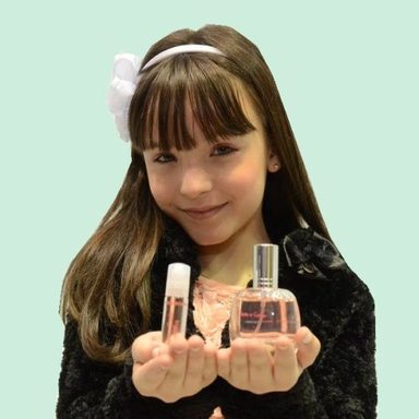 Larissa Manoela photo 251