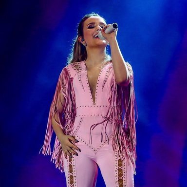 Larissa Manoela photo 24