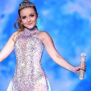 Larissa Manoela photo 145