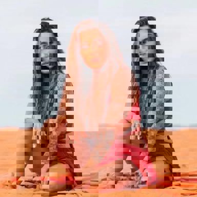 Lauana Prado photo 11