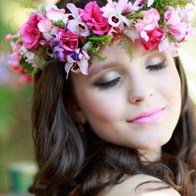 Larissa Manoela photo 89