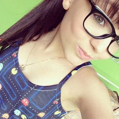 Larissa Manoela photo 80