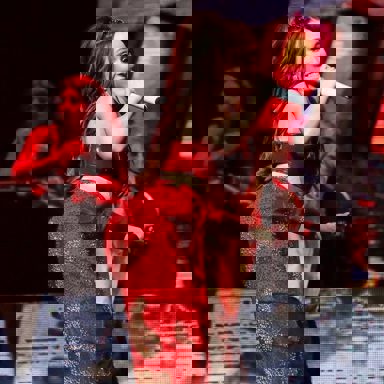 Larissa Manoela photo 16