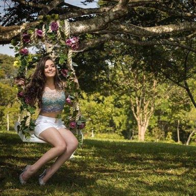 Larissa Manoela photo 103