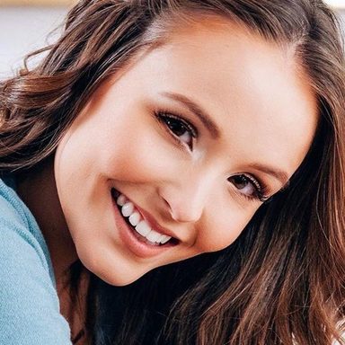 Larissa Manoela photo 31