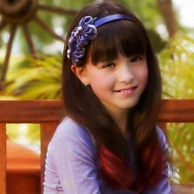 Larissa Manoela photo 76