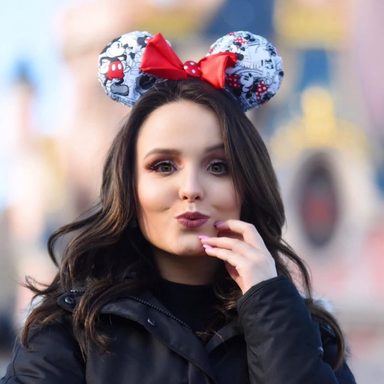 Larissa Manoela photo 114