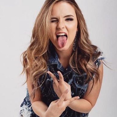 Larissa Manoela photo 119