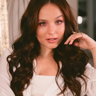 Larissa Manoela photo 25