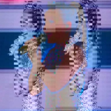 Larissa Manoela photo 13