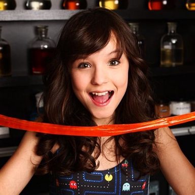 Larissa Manoela photo 222