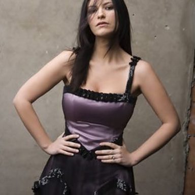 Laura Pausini photo 22