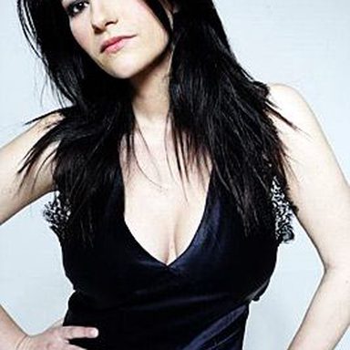 Laura Pausini photo 101