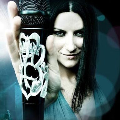 Laura Pausini photo 71