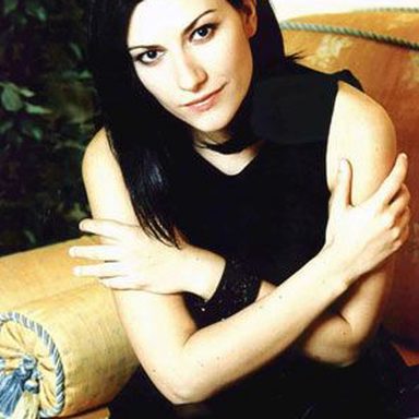 Laura Pausini photo 108