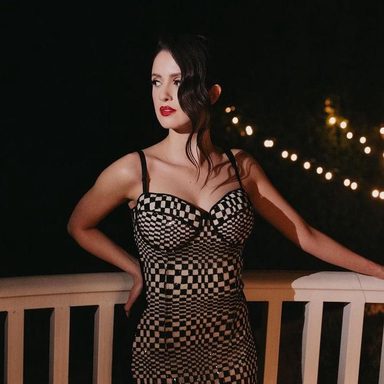 Laura Marano photo 64