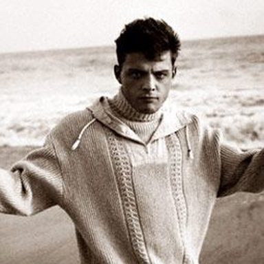 Luis Miguel photo 16