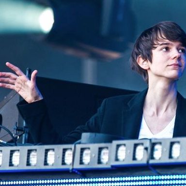 Madeon photo 23