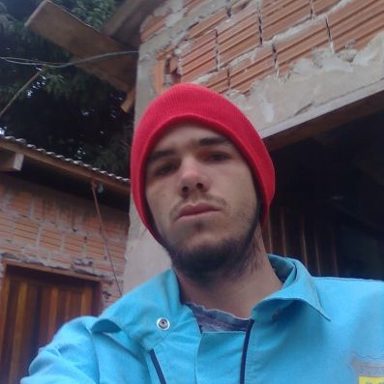 Mano Zeu