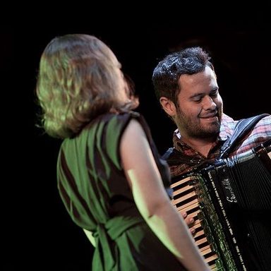 Marcelo Jeneci photo 21