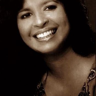 Márcia Bandeira photo 13