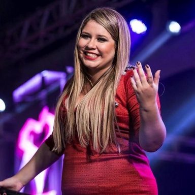 Marília Mendonça photo 9