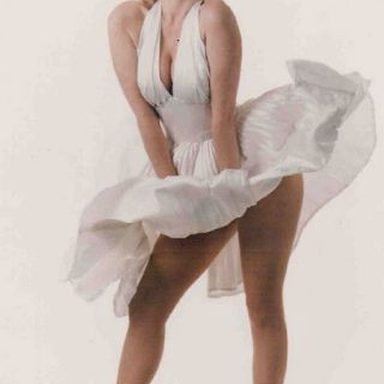 Marilyn Monroe photo 11