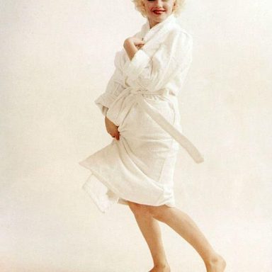 Marilyn Monroe photo 10