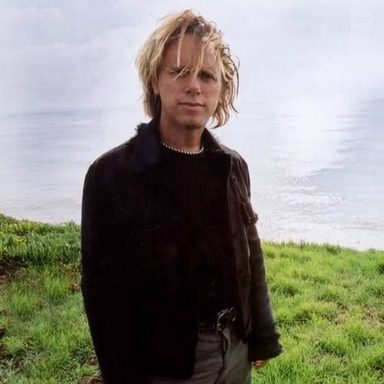 Martin L Gore