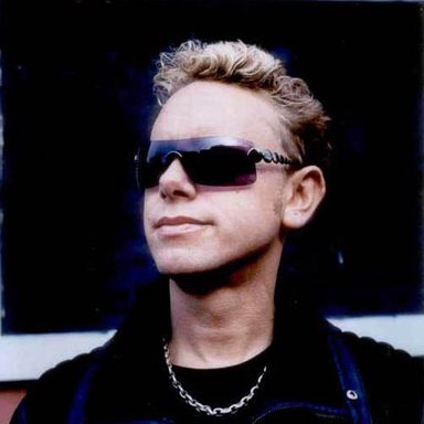 Martin L Gore