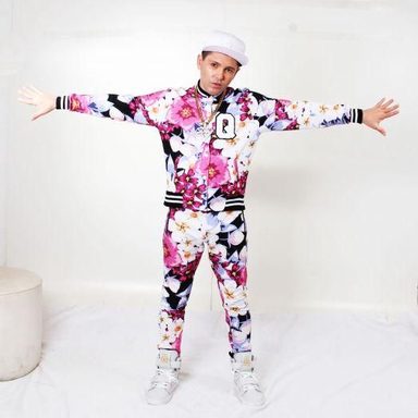 Max Superstar photo 14