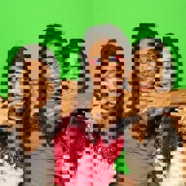 MC Loma e As Gêmeas Lacração photo 13