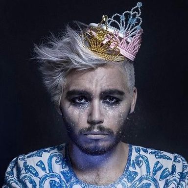 me llamo (Sebastián)