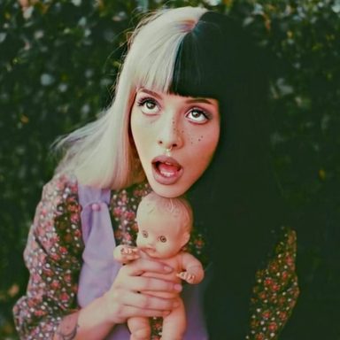 Melanie Martinez photo 67