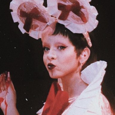 Melanie Martinez photo 51