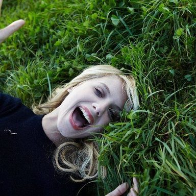 Mélanie Laurent photo 36