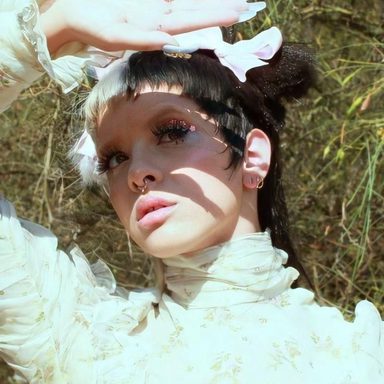 Melanie Martinez photo 28