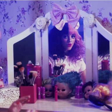 Melanie Martinez photo 175