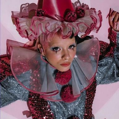 Melanie Martinez photo 26