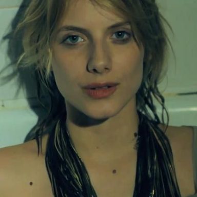 Mélanie Laurent photo 11