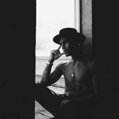 Micael Borges (Mika) photo 37