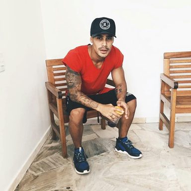 Micael Borges (Mika) photo 11