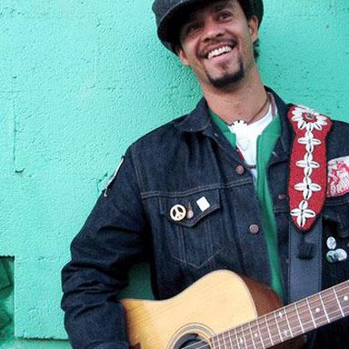 Michael Franti & Spearhead