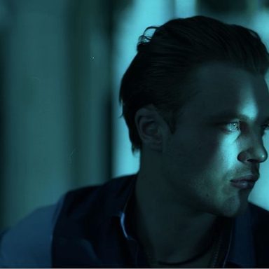 Michael Pitt