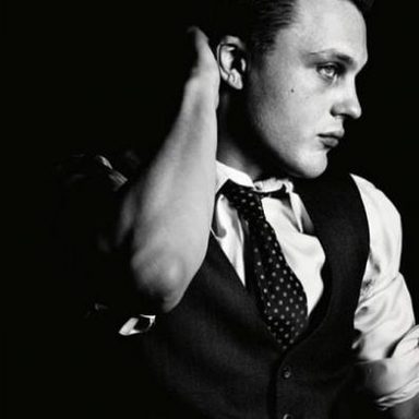 Michael Pitt