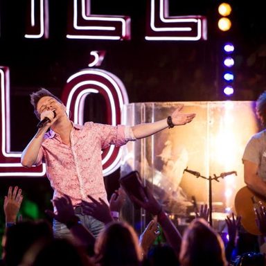 Michel Teló photo 29