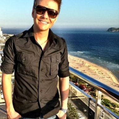 Michel Teló photo 61